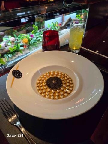 姚翔恩 - 侯布雄-蟹肉魚子醬