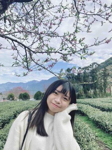 黃詩雅 黃詩雅
