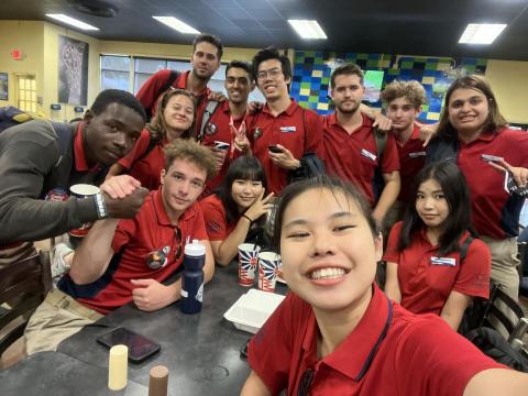 郭家彤 - 美國功德