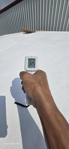 邑光防水隔熱工程 - 已施作地面（地表溫度32.5度）