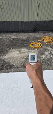 邑光防水隔熱工程 - 未施作地面（地表溫度51.5度）