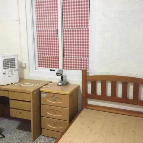 提供衣櫃架服務的專家繆秀峯