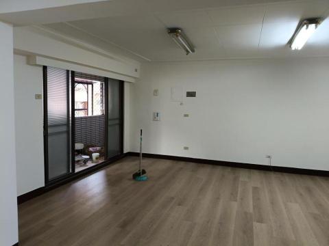 朱則勳 - 完成退場