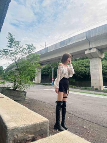 愛無限美學苑 - 