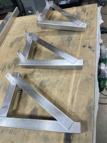 坤興金屬工程有限公司 - 