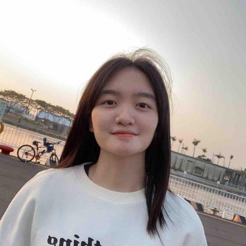 提供數學補習班高雄服務的專家陳俞方