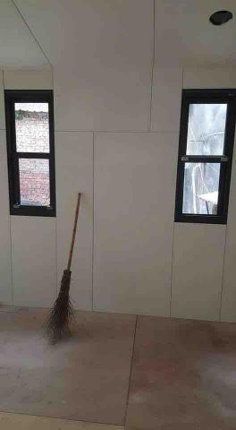 佳昇鋁門窗 - 火車窗