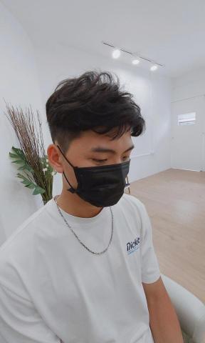 Moon Salon - 剪髮燙髮