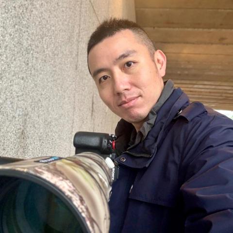 提供2022世足地點服務的專家盧慕謙