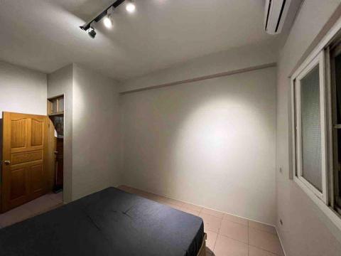 謙安專業油漆防水 - 臥室跳色油漆