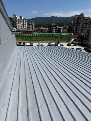 鋮達工程行 - 屋頂防水隔熱後