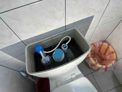 徐浩源 - 更換水箱配件（後）