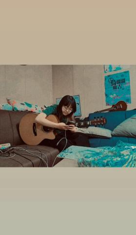 Wendy - 生活很吵，音樂很靜，這是我和吉他的小日常。