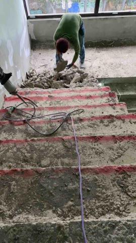 鄭聲銀 - 樓梯修改