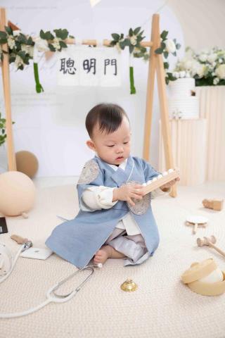 陳俞攸 - 兒童抓周