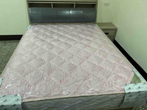 泉聖物流 - 家具床墊配送