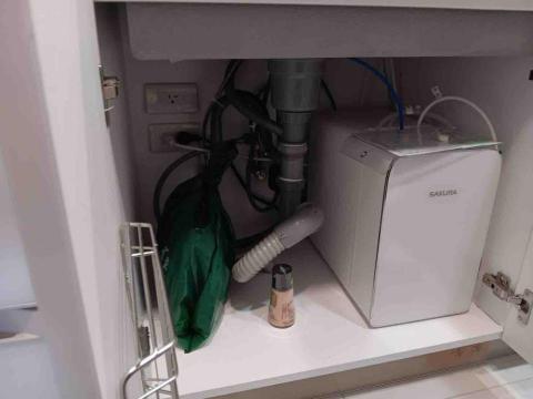 許師傅 - 海水三通改接。大陸的落水頭排水管