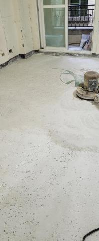 石材美容工程 - 洗石子地坪-研磨中