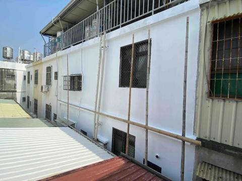 賴先生 - 外牆防水