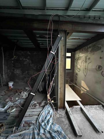 燈具王 - 安裝天花板線路