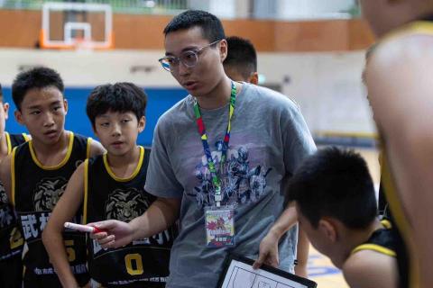 提供三重服務的專家陳柏伸