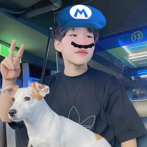 提供表演魔術服務的專家黃品嘉