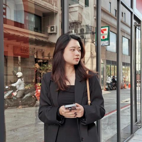 提供粗工支援服務的專家蔡家寧