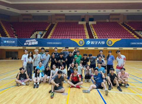 陳玟臻 - 羽球隊合照