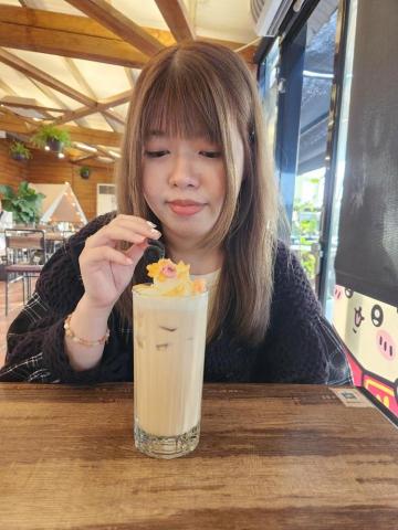 提供pdf翻譯文件服務的專家陳俞臻