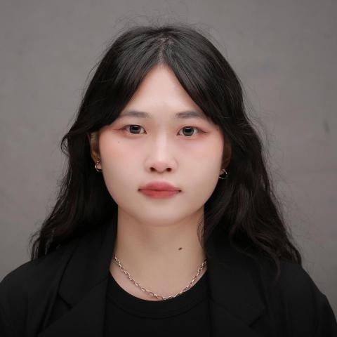 提供line背景服務的專家怡君