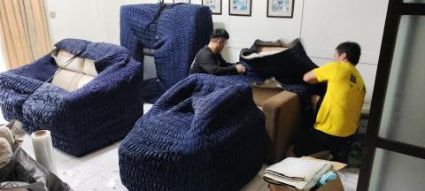 林佳慶 - 大型家具均會做防碰撞保護