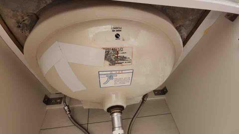 時尚機電修繕行 - 洗臉盆破損更換