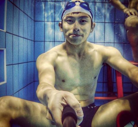 蛋泥(飛魚教練) - 