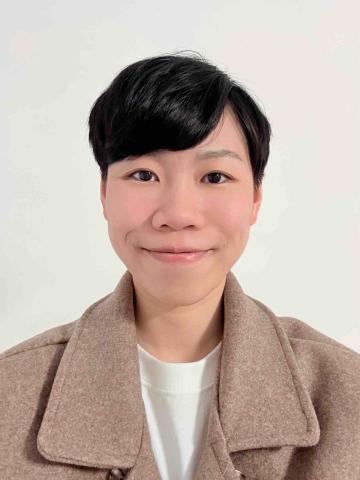 提供151服務的專家周蔚凌