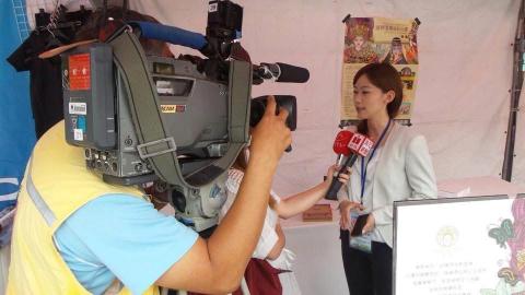 愛麗絲(◍&bull;ᴗ&bull;◍)坐不住辦公室＿活動主持 - 公關企劃、新聞訪問