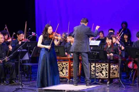 Joy Kuo - 梁祝小提琴協奏曲之化蝶 
