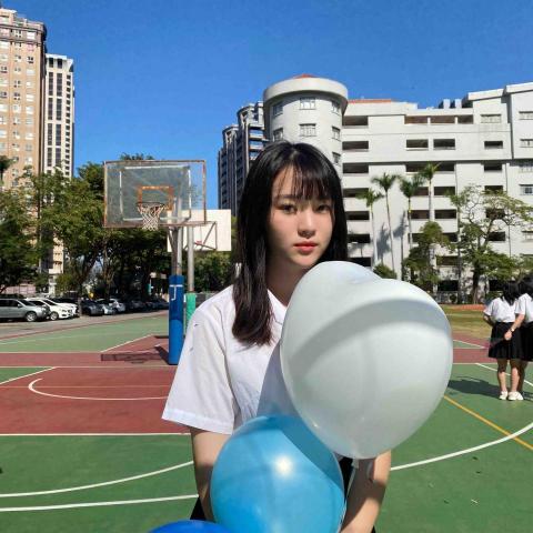 提供n4題庫服務的專家許喬茵