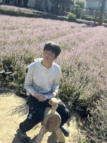 提供樓梯服務的專家吳鴻銘