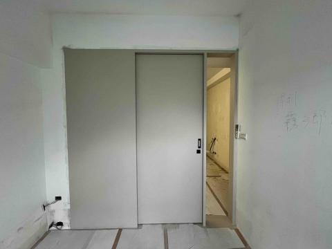 新唯室內設計 - 拉門烤漆完成（奶茶色）