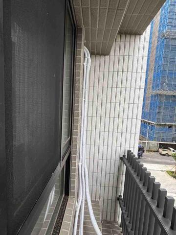 Xun - 裝潢廠施作放銅管