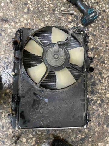 車修寶-汽車維修廠《新北板橋店、桃園龍潭店》 - 散熱風扇總成安裝 車修寶-汽車維修廠《新北板橋店、桃園龍潭店》 - 散熱風扇總成安裝