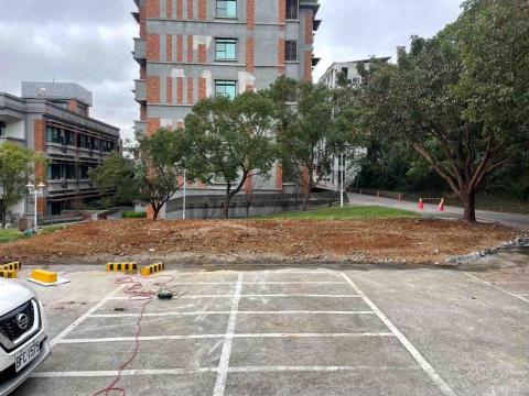 家騰環保 - 路緣石鋪設