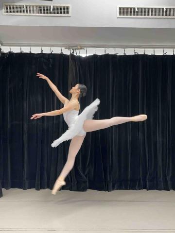 陳琬心 - 學習芭蕾舞已有近10年經歷