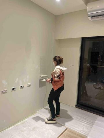 潔兒樂 油漆/清潔/統包工程 - 全屋油漆中 潔兒樂 油漆/清潔/統包工程 - 全屋油漆中