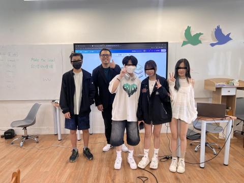 黃文怡 - 程式教育課堂講師