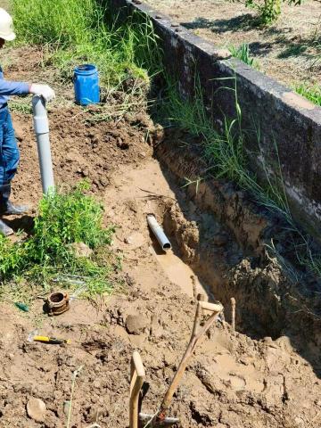 瑋成水電裝修工作室 - 施工中：水管漏水，水管鋸斷