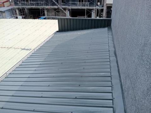 楊先生 - 不鏽鋼烤漆雙層鋼板