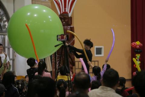 UNI優尼客 - 小丑/氣球互動秀