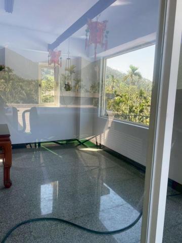 廷和清潔專家 - 玻璃清潔