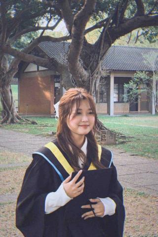 提供台中英文一對一服務的專家廖苡辰